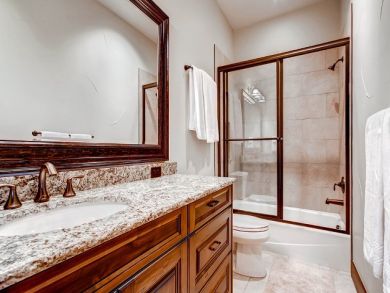 Mountain Luxury Ski Home with Great Kitchen